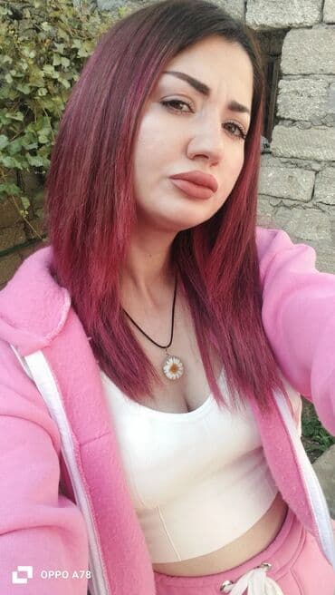 müəllim iş elanları: Madel İş axtariram Mağazada paltar reklami ederem canlı acib Boy 168 — 6