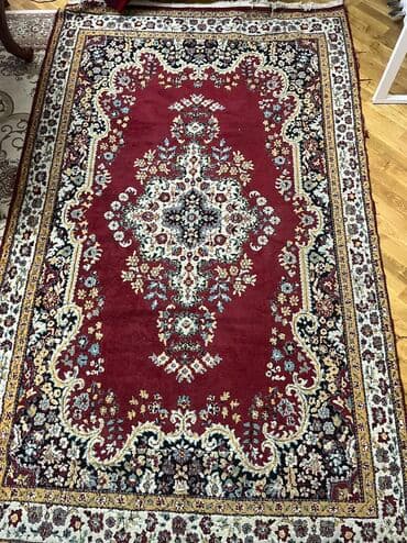 Mercedes-Benz: Xalça — 1