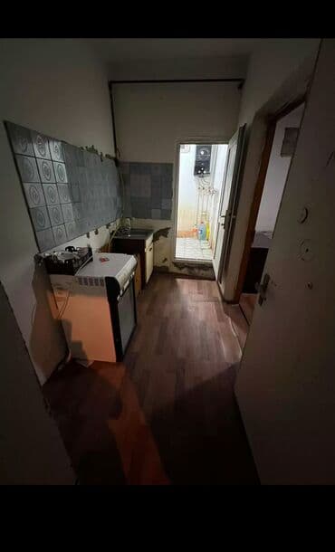 memar ecemi 1 otaqli evler kiraye: 20 kv. m, 1 otaqlı, Qaz, İşıq, Su — 3