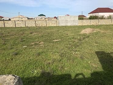 savalan qesebesi harda yerlesir: Torpaq sahəsi satılır. Sahə daş hasarla əhatə olunub. Giriş üçün — 3