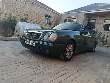 w211 radiator: Mercedes-Benz E 220: 2.2 l | 1999 il Sedan — 1