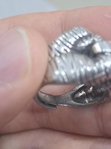 buji: - Material: 925 sterling gümüş (üz daxili “925” damğası görünür) - — 3