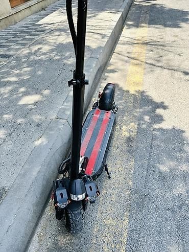 explore smart samokatlar: Güclü elektrik skuter - İkiqat ön amortizator sistemi və iri — 3