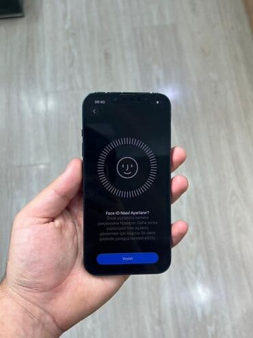 uz qırxan: IPhone 14, 128 GB, Mavi, Face ID — 5