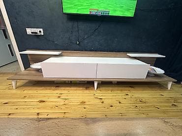 Digər mebel: Tv-stend satilir. 120 azn. Hec bir problemi yoxdur — 2