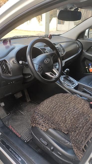 vaz 2109 kapot: Kia Sportage: 2 l | 2013 il Krossover — 4