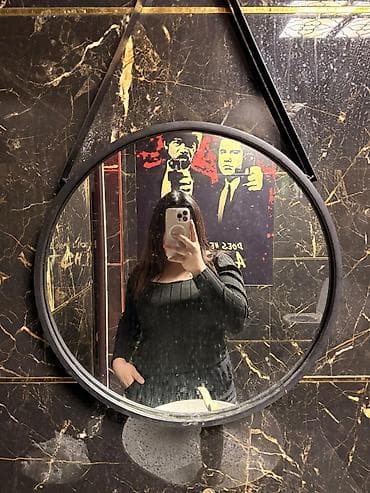 guzgu satilir: Güzgü Divar üçün, Dairə, Hamam üçün, Çərçivə ilə — 1