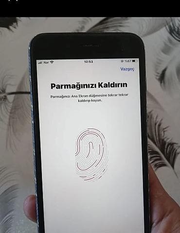 iphone plus: IPhone 8 Plus, 64 GB, Barmaq izi — 2
