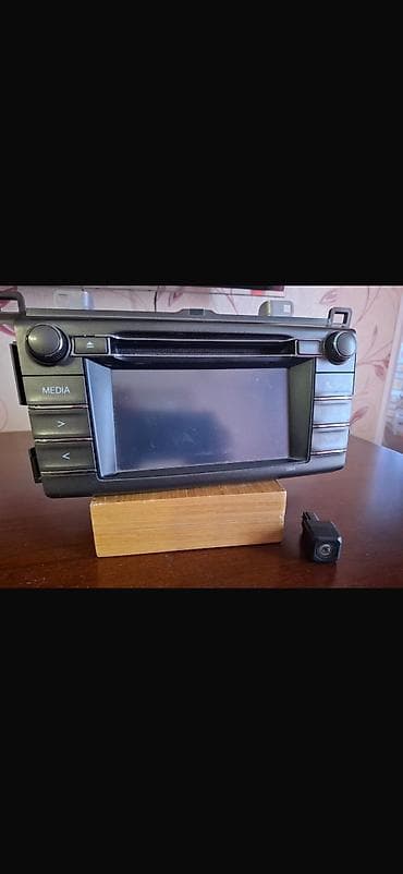 Digər avtoelektronika: Panasonic avtomobil multimedia/radio başlıq bloku Model: 86140-42310 — 7