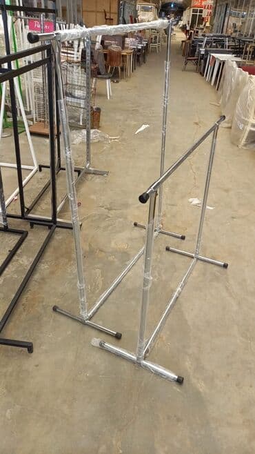 вешилка: Asilqan xrom kicik 55 azn boyuk 65 azn . , yeni mehsul  . 🚕seher — 1