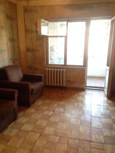 ist petrol tbilisi prospekti: Bakı, 3 otaqlı, Köhnə tikili, 80 kv. m — 1