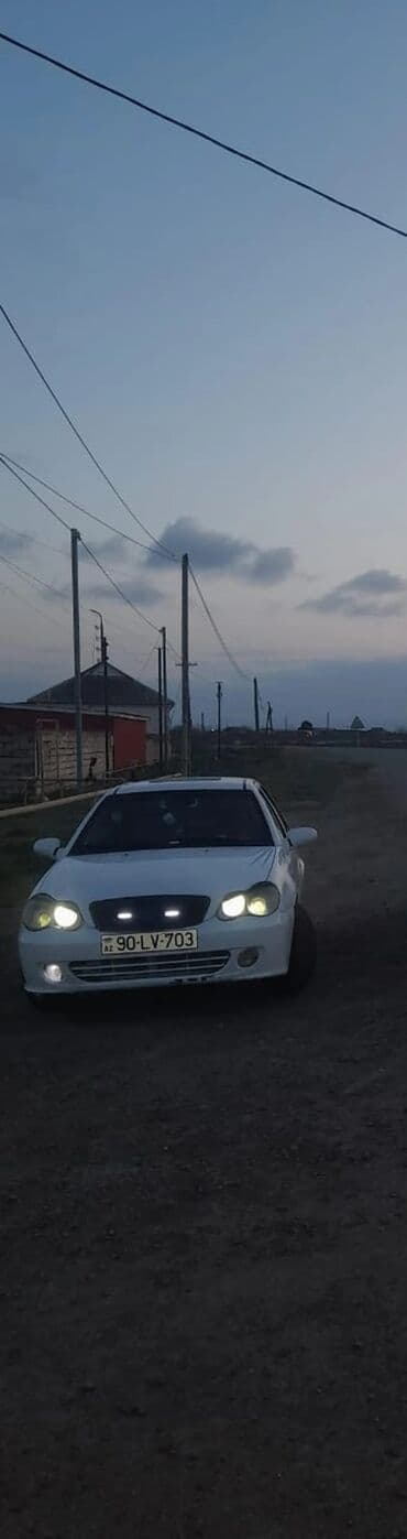 ilkin ödənişsiz avtomobil: Chery Amulet (A15): 1.5 l | 2011 il 356000 km — 5