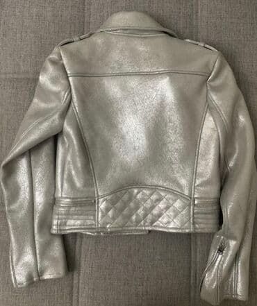 ağ kurtka: 🪴 — 3