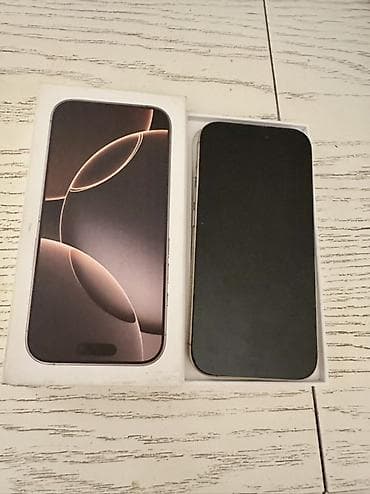 ipone 15: IPhone 15 Pro, Natural Titanium, Simsiz şarj — 1