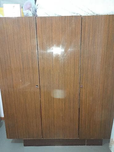 Üç qapılı taxta qarderob - Material: taxta/kombinə edilmiş MDF, ağac — 1