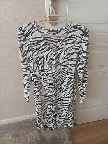 Şəxsi əşyalar: Zebra naxışlı LCW Casual don + zolaqlı kombinezon dəsti - LCW Casual — 1