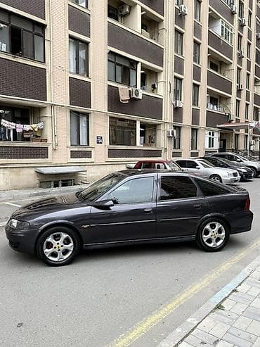 hyundai i30 satilir: Opel Vectra: 1.8 l | 1996 il 500000 km Hetçbek — 5