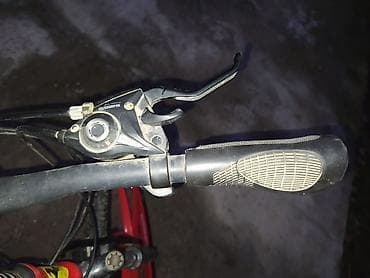 cube velo: Ferrari qatlanan dağ velosipedi, qırmızı rəngdədir və qatlanan — 7