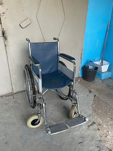 Məhsul: Manual əlil arabası Təsvir: - Konstruksiya: Xrom metal — 3