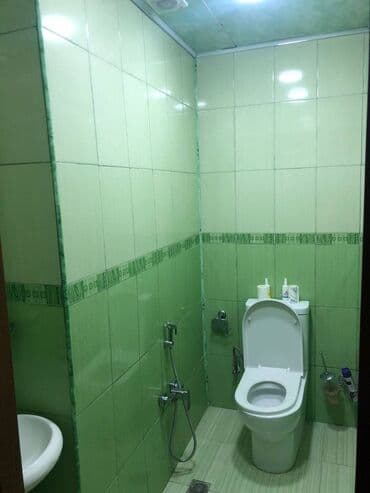 9 cu mikrorayon mir calal kucesi: Nəsimi rayonu, 4 mkr,Nəsimi metrosuna yaxındır. Mənzərəsi Heydər — 9