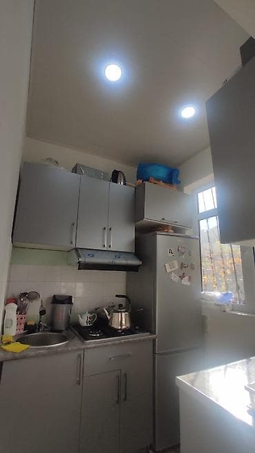 moyka metbex: Metbex mebeli satilir. Ustunde rakvina verilir. Aspirator ve qaz daxil — 3