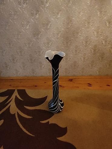 körpü mərasim evi binə: Bir vaza, Keramika — 1
