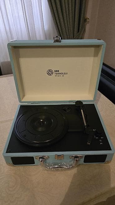 oyun aparati: Qrammafonlar Mehduddur!!! Çox gözəl Retro Qramafonlar və göz oxşuyan — 7