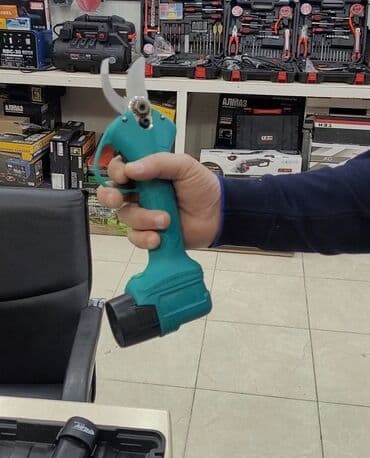 🇹🇷🎗Batareyalı Bağ qayçısı🎗🇦🇿Yeni məhsul zavod zəmanətli .Yeksək lalafo.az -da 🇹🇷🎗Batareyalı Bağ qayçısı🎗🇦🇿Yeni məhsul zavod zəmanətli .Yeksək