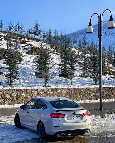 Aksesuarlar və tüninq: Chevrolet Cruze Sedan – gümüşü rəng, idman üslublu eksteryer - — 5
