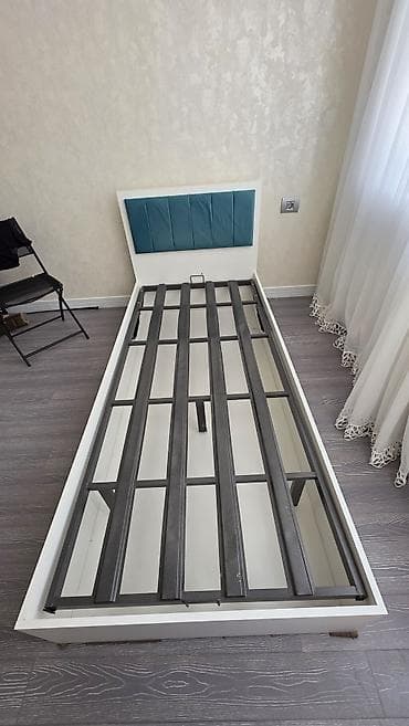 süni hasar: İşlənmiş, Təknəfərlik çarpayı, Bazasız, Matrassız, Siyirməsiz, Azərbaycan — 5