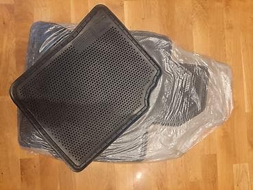 az islenmis tekerler: Avtomobil üçün ayaqaltı, Rezin, Toyota — 1