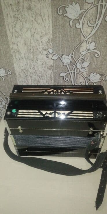 gitara qiymeti: Qarmon, Yeni, Pulsuz çatdırılma — 2