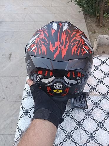 604 mator: Təzə LVS marka kaska. M Razmer. Keyfiyyetli kaskadı — 2