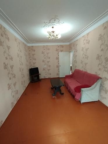 kirayə evlər əhmədlidə: Əhmədli metrosuna piyada 3 dəqiqə məsafədə Sarayevo küçəsi 18 — 6