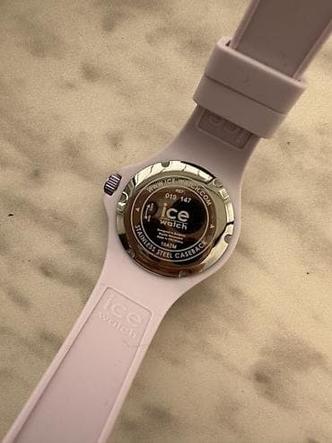 ag saat: İdman Saat dəsti — 3