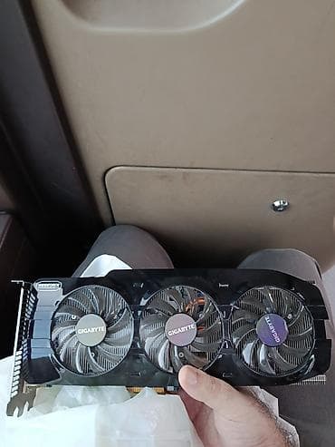 cd disk: Videokart Gigabyte GeForce GTX 680, 4 GB, İşlənmiş — 1