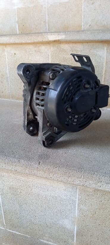 traktor yto 404: Toyota CAMRY, 2010 il, Orijinal, Yaponiya, İşlənmiş — 1