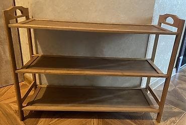 Ayaqqabı rəfi, Düz