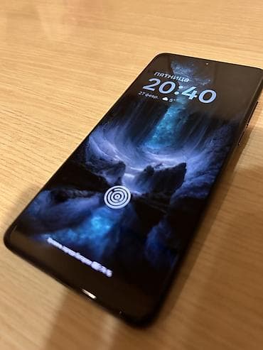 telfon tutacagi: OnePlus 13, 512 GB, rəng - Qara, Barmaq izi, Simsiz şarj, İki sim kartlı — 5