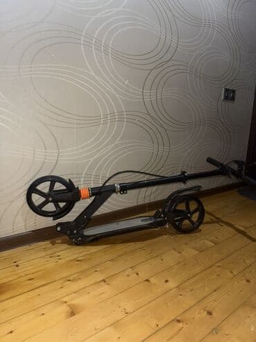 Kitablar və jurnallar: Şəhər tipli mexaniki (elektriksiz) skuter - Rəng: qara - Böyük — 3