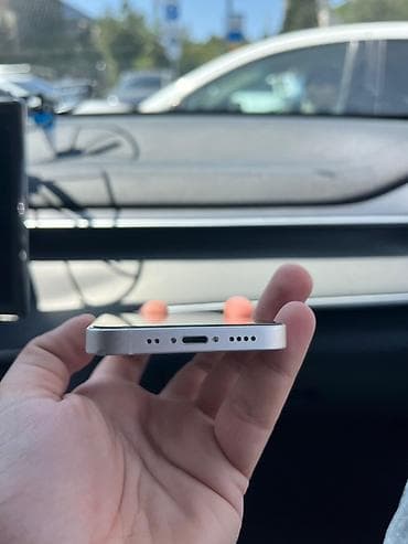 IPhone 13, 128 GB, Ağ, Face ID, Simsiz şarj — 2