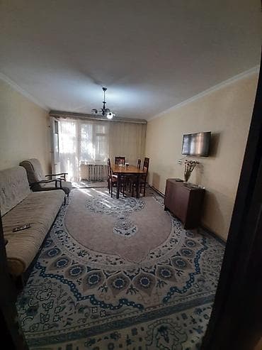 28 may metrosuna və Səməd Vurğun bağınıa yaxın yerləşir. ADSNU ADPU