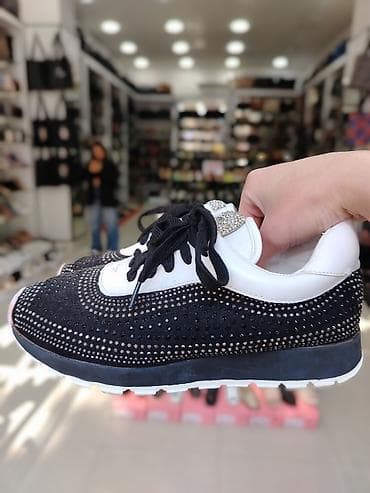 женские белые туфли: Размер: 37, Новый — 3