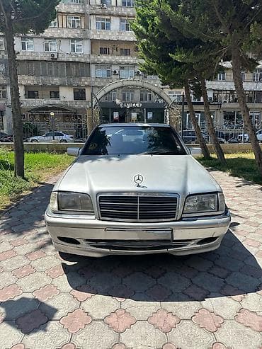Nəqliyyat: Mercedes-Benz C-Class: 2.2 l | 1997 il Sedan — 1