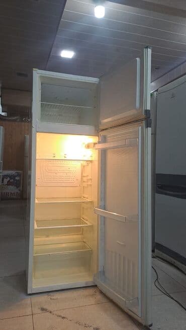 Qabyuyan maşınlar: 2 qapılı Nord Soyuducu Satılır, rəng - Ağ — 2