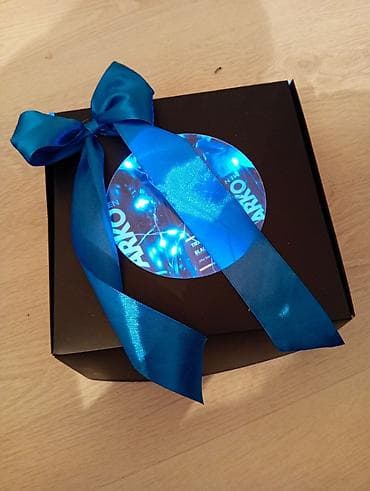 qar qizi: Hədiyyə qutusu, rəng - Mavi — 4