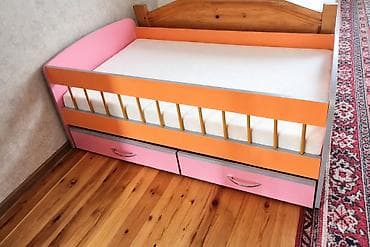 Oğlan və qız üçün, Beşik