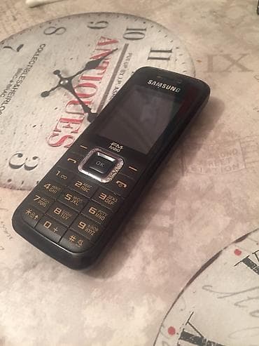 Samsung GT-E2100, rəng - Qara