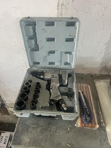 teker aparat: Avtomobil şin servisi üçün avadanlıq komplekti Tərkib: - Şin — 6