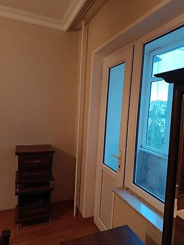 studio menziller: 2-otaqli 9/6-ci mərtəbəsi orta blok.Dovlətdən istilik sistemi. ayliq — 5
